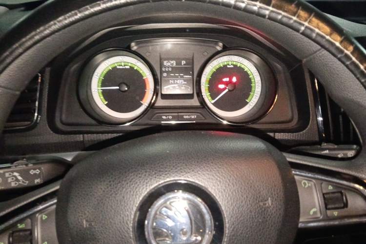 Used Skoda Kamiq 2018 1.5L Automatic Comfort Edition China VI Standard Instrument Cluster