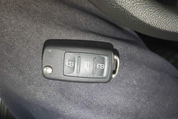 Used Skoda Kamiq 2018 1.5L Automatic Comfort Edition China VI Standard Interior 1