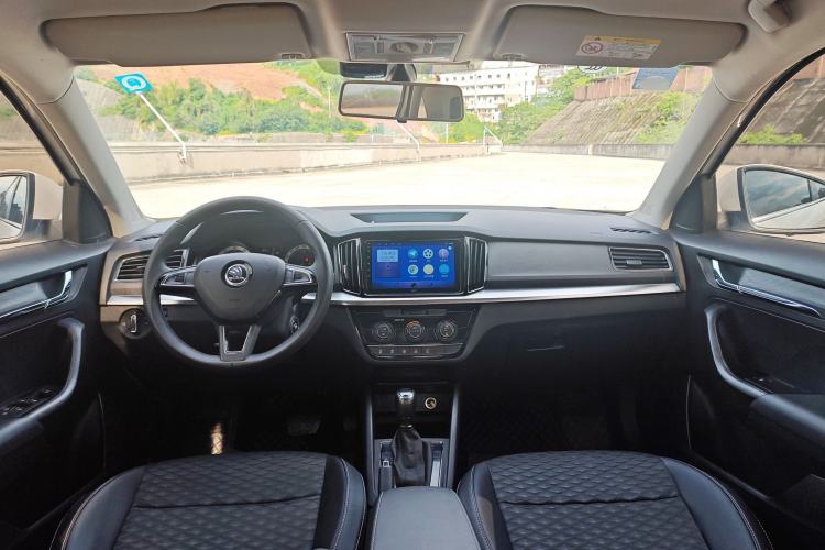 Used Skoda Kamiq 2018 1.5L Automatic Comfort Edition China VI Standard Interior 1