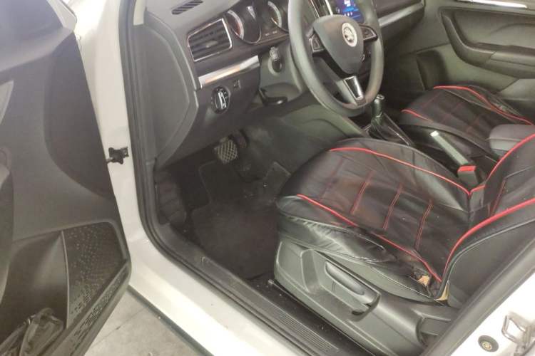 Used Skoda Kamiq 2018 1.5L Automatic Comfort Edition China V Standard Interior 3