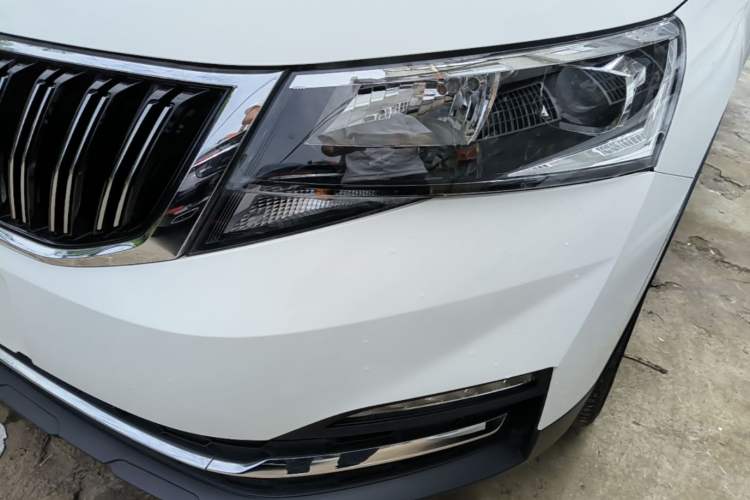 Used Skoda Kamiq 2018 1.5L Manual Comfort Edition China VI Standard Left Front Headlight