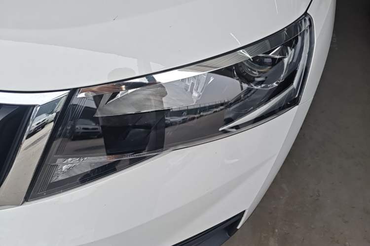 Used Skoda Kamiq 2018 1.5L Automatic Standard Version China V Emission Standard Left Front Headlight
