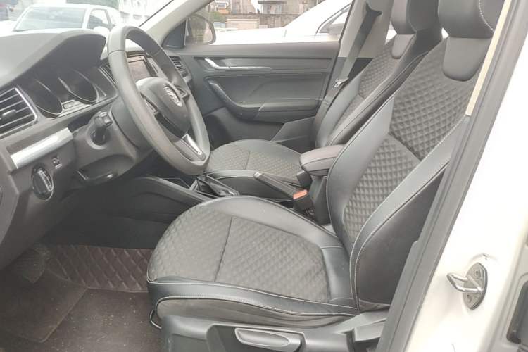 Used Skoda Kamiq 2018 1.5L Automatic Comfort Edition China VI Standard Left Front Seat
