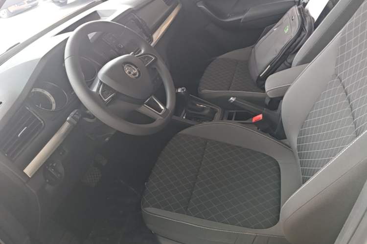 Used Skoda Kamiq 2018 1.5L Automatic Standard Version China V Emission Standard Left Front Seat
