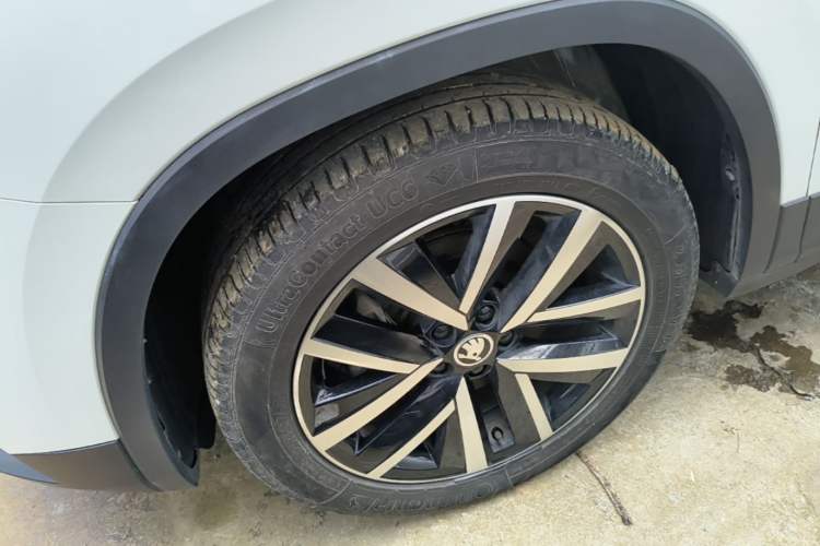 Used Skoda Kamiq 2018 1.5L Manual Comfort Edition China VI Standard Left Front Wheel Hub
