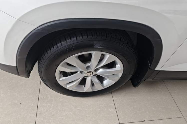 Used Skoda Kamiq 2018 1.5L Automatic Standard Version China V Emission Standard Left Front Wheel Hub