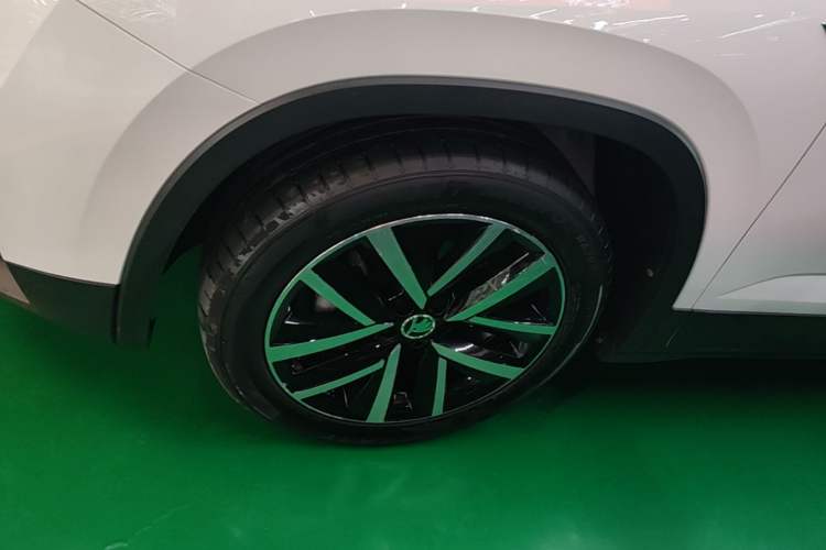 Used Skoda Kamiq 2018 1.5L Automatic Comfort Edition China V Standard Left Front Wheel Hub