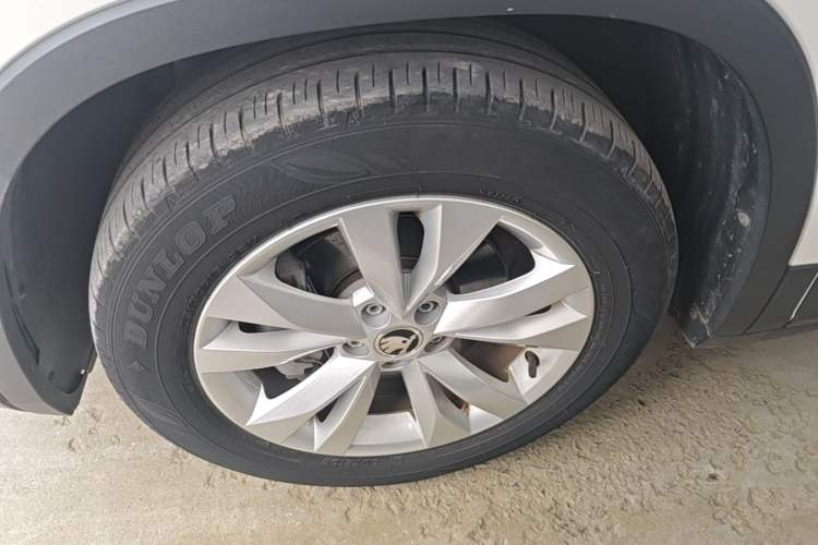 Used Skoda Kamiq 2018 1.5L Automatic Standard Version China V Emission Standard Left Front Wheel Hub