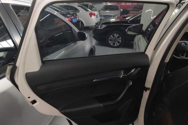 Used Skoda Kamiq 2018 1.5L Manual Comfort Edition China VI Standard Left Rear Door Interior