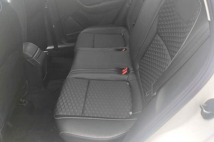 Used Skoda Kamiq 2018 1.5L Automatic Comfort Edition China VI Standard Left Rear Seat