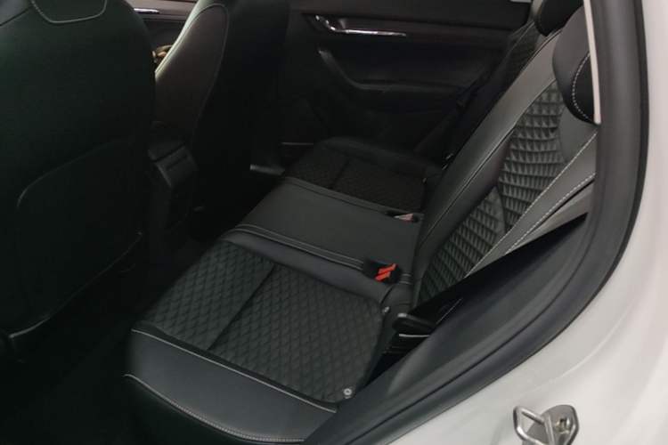 Used Skoda Kamiq 2018 1.5L Automatic Comfort Edition China V Standard Left Rear Seat