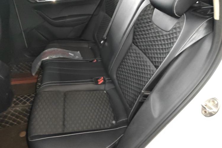 Used Skoda Kamiq 2018 1.5L Manual Comfort Edition China VI Standard Left Rear Seat