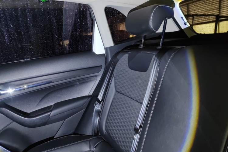 Used Skoda Kamiq 2018 1.5L Automatic Comfort Edition China V Standard Left Rear Seat