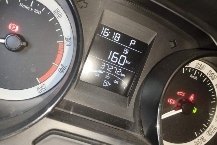 Used Skoda Kamiq 2018 1.5L Automatic Standard Edition China VI Odometer Close Up