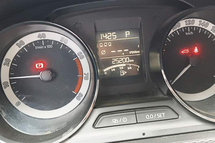 Used Skoda Kamiq 2018 1.5L Automatic Comfort Edition China V Standard Odometer Close Up