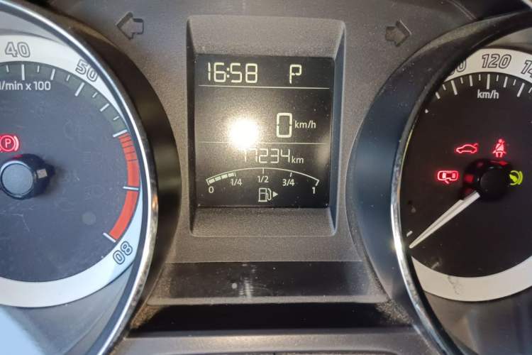 Used Skoda Kamiq 2018 1.5L Automatic Comfort Edition China V Standard Odometer Close Up