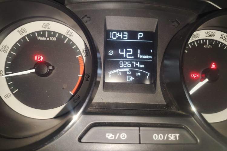 Used Skoda Kamiq 2018 1.5L Automatic Standard Version China V Emission Standard Odometer Close Up