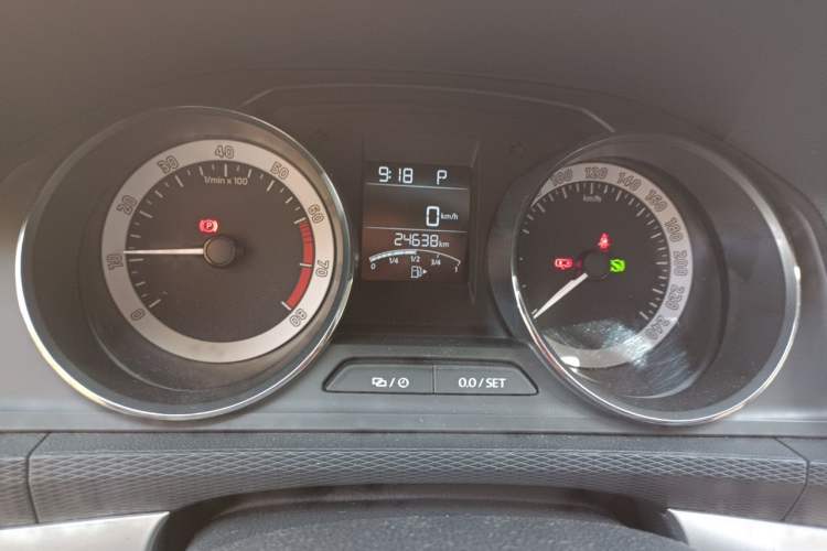 Used Skoda Kamiq 2018 1.5L Automatic Standard Edition China VI Odometer Close Up