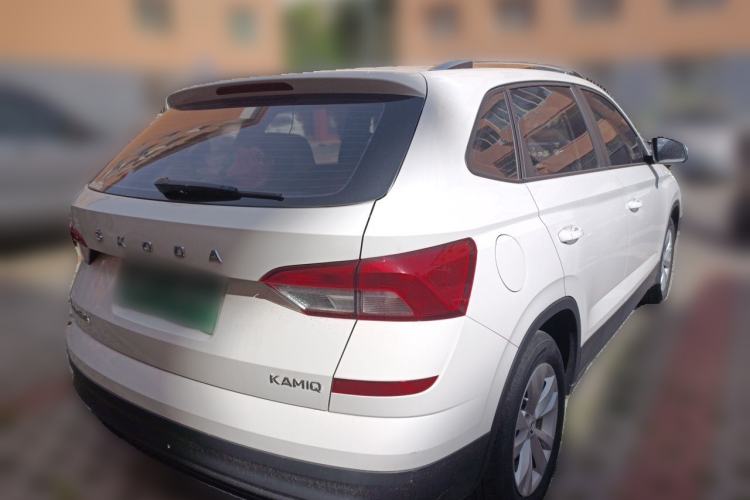 Used Skoda Kamiq 2018 1.5L Automatic Standard Edition China VI Rear Right 45 Deg