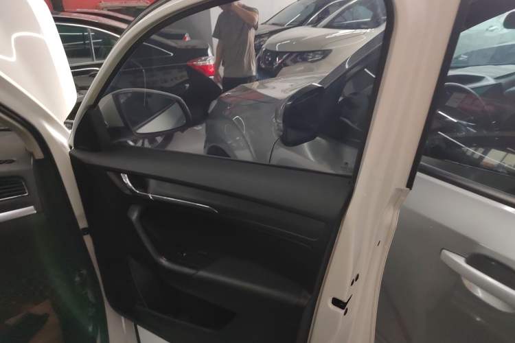 Used Skoda Kamiq 2018 1.5L Manual Comfort Edition China VI Standard Right Front Door Interior