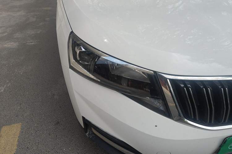 Used Skoda Kamiq 2018 1.5L Automatic Comfort Edition China VI Standard Right Front Headlight