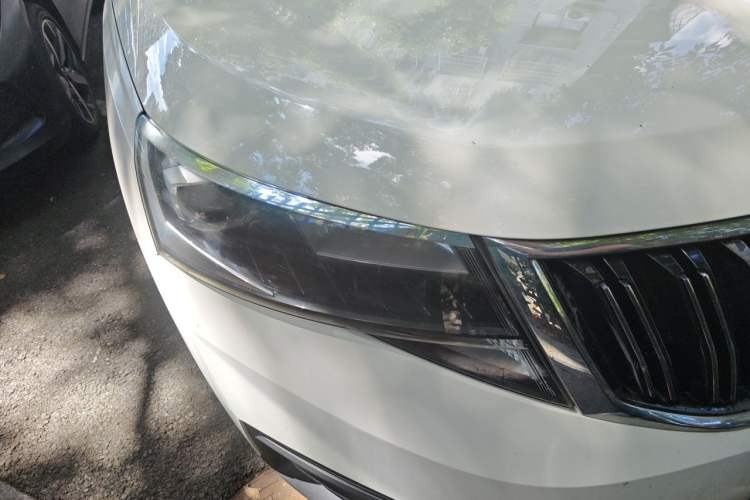 Used Skoda Kamiq 2018 1.5L Automatic Comfort Edition China VI Standard Right Front Headlight