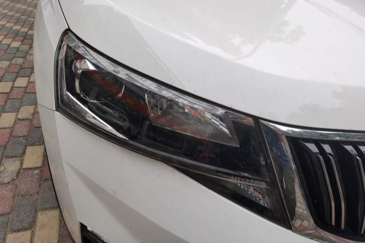 Used Skoda Kamiq 2018 1.5L Automatic Comfort Edition China VI Standard Right Front Headlight