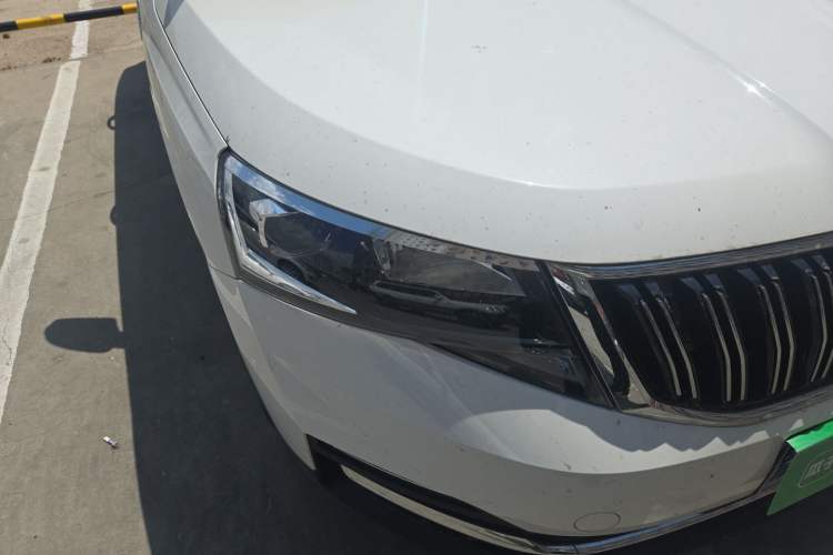 Used Skoda Kamiq 2018 1.5L Automatic Comfort Edition China VI Standard Right Front Headlight
