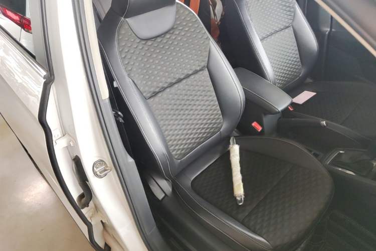 Used Skoda Kamiq 2018 1.5L Automatic Comfort Edition China VI Standard Right Front Seat