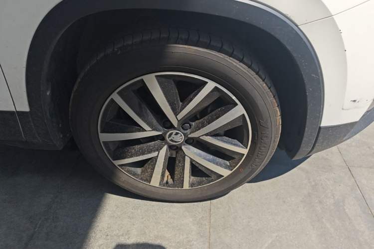 Used Skoda Kamiq 2018 1.5L Automatic Comfort Edition China VI Standard Right Front Wheel Hub