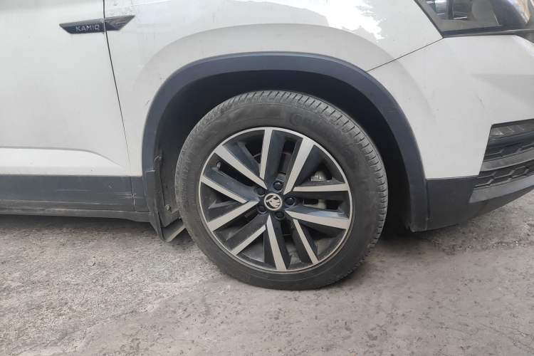 Used Skoda Kamiq 2018 1.5L Manual Comfort Edition China V Standard Right Front Wheel Hub