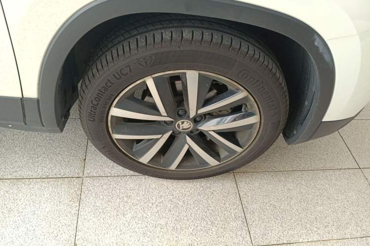 Used Skoda Kamiq 2018 1.5L Automatic Comfort Edition China V Standard Right Front Wheel Hub