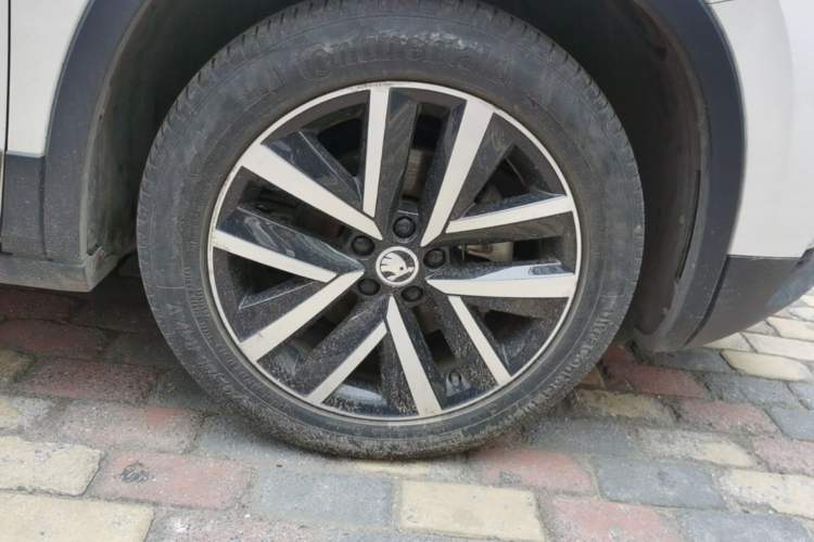 Used Skoda Kamiq 2018 1.5L Automatic Comfort Edition China VI Standard Right Front Wheel Hub