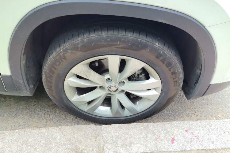 Used Skoda Kamiq 2018 1.5L Automatic Standard Version China V Emission Standard Right Front Wheel Hub