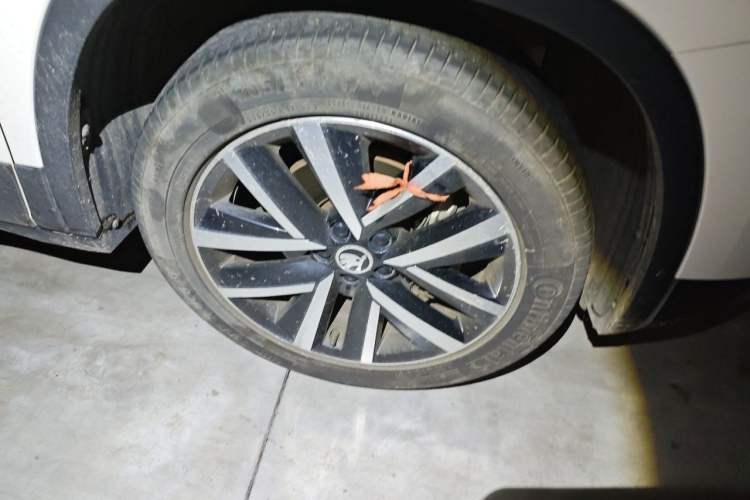 Used Skoda Kamiq 2018 1.5L Automatic Comfort Edition China V Standard Right Front Wheel Hub