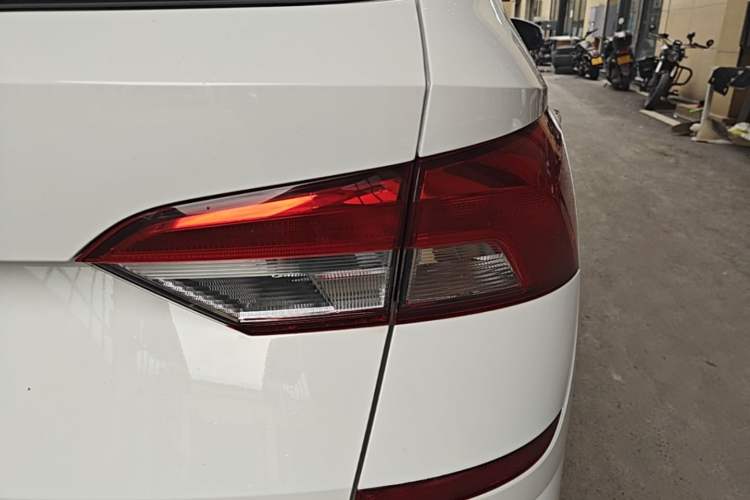 Used Skoda Kamiq 2018 1.5L Automatic Comfort Edition China V Standard Right Rear Taillight