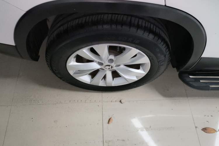 Used Skoda Kamiq 2018 1.5L Automatic Standard Edition China VI Right Rear Wheel Hub