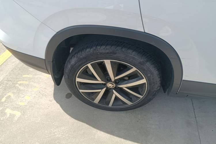 Used Skoda Kamiq 2018 1.5L Automatic Comfort Edition China V Standard Right Rear Wheel Hub