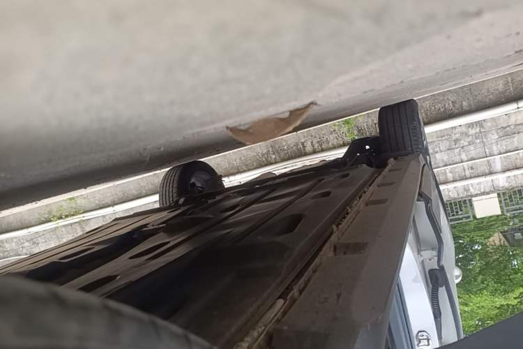 Used Skoda Kamiq 2018 1.5L Automatic Comfort Edition China VI Standard Right Side Sill