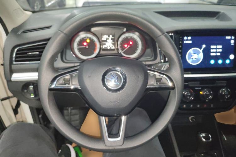 Used Skoda Kamiq 2018 1.5L Automatic Comfort Edition China VI Standard Steering Wheel