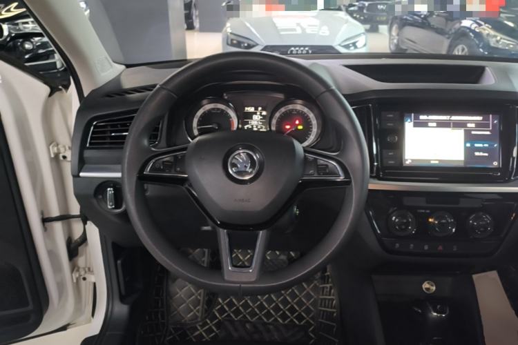 Used Skoda Kamiq 2018 1.5L Automatic Comfort Edition China VI Standard Steering Wheel