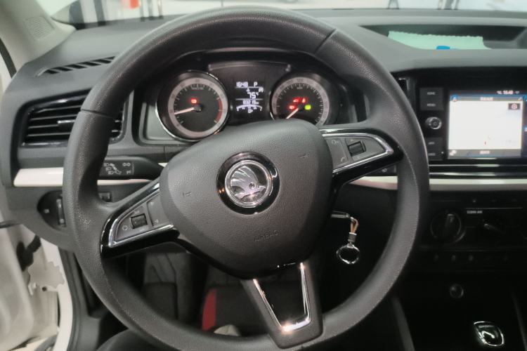 Used Skoda Kamiq 2018 1.5L Automatic Standard Edition China VI Steering Wheel