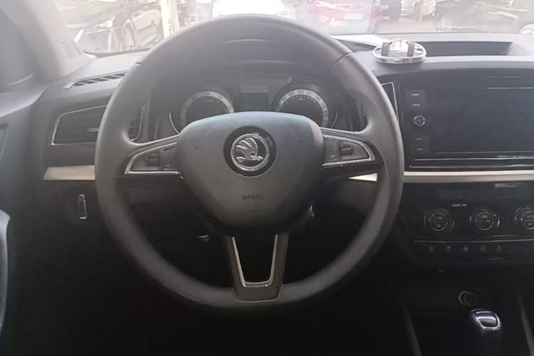 Used Skoda Kamiq 2018 1.5L Automatic Comfort Edition China VI Standard Steering Wheel
