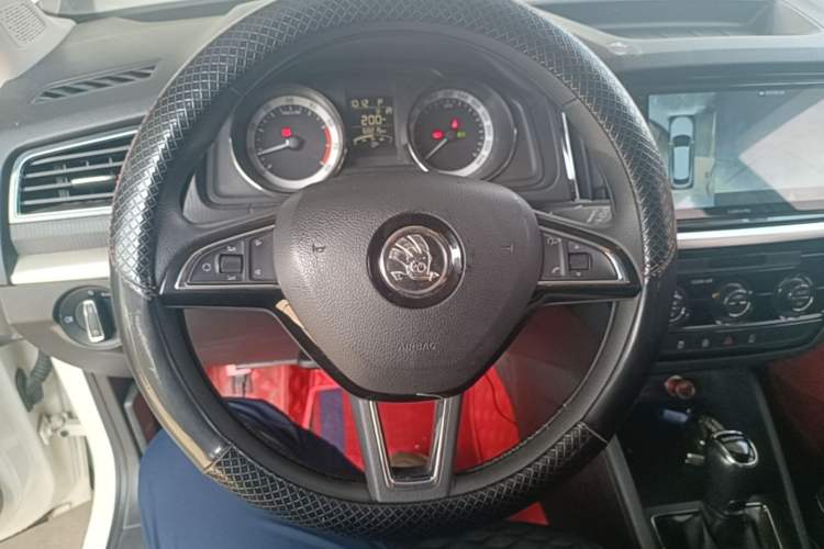 Used Skoda Kamiq 2018 1.5L Automatic Comfort Edition China V Standard Steering Wheel