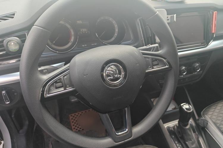 Used Skoda Kamiq 2018 1.5L Automatic Comfort Edition China VI Standard Steering Wheel