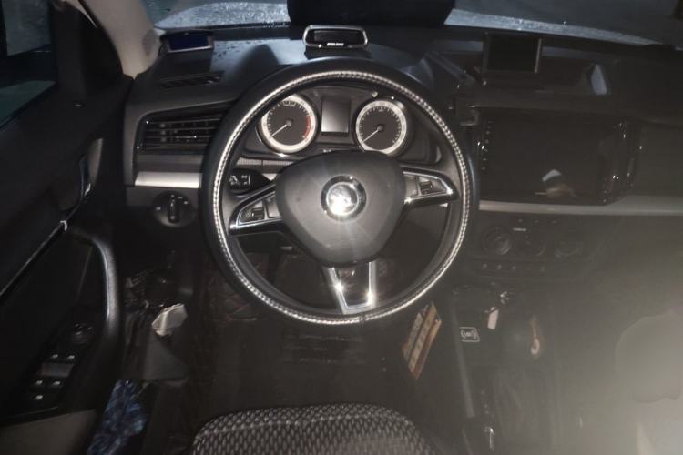 Used Skoda Kamiq 2018 1.5L Automatic Standard Version China V Emission Standard Steering Wheel