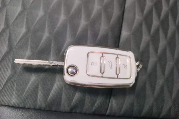 Used Skoda Kamiq 2018 1.5L Automatic Comfort Edition China VI Standard Vehicle Key