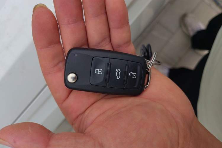 Used Skoda Kamiq 2018 1.5L Automatic Comfort Edition China VI Standard Vehicle Key