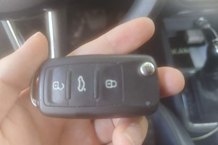 Used Skoda Kamiq 2018 1.5L Automatic Comfort Edition China VI Standard Vehicle Key