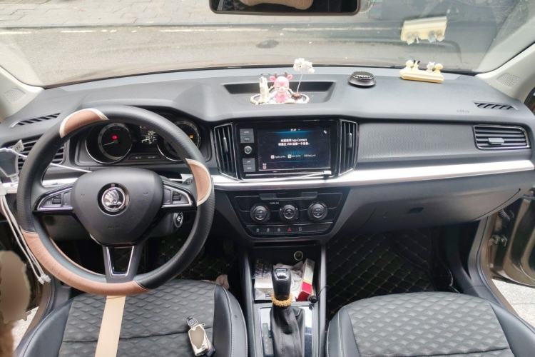 Used Skoda Kamiq 2018 1.5L Automatic Comfort Edition China V Standard Center Console